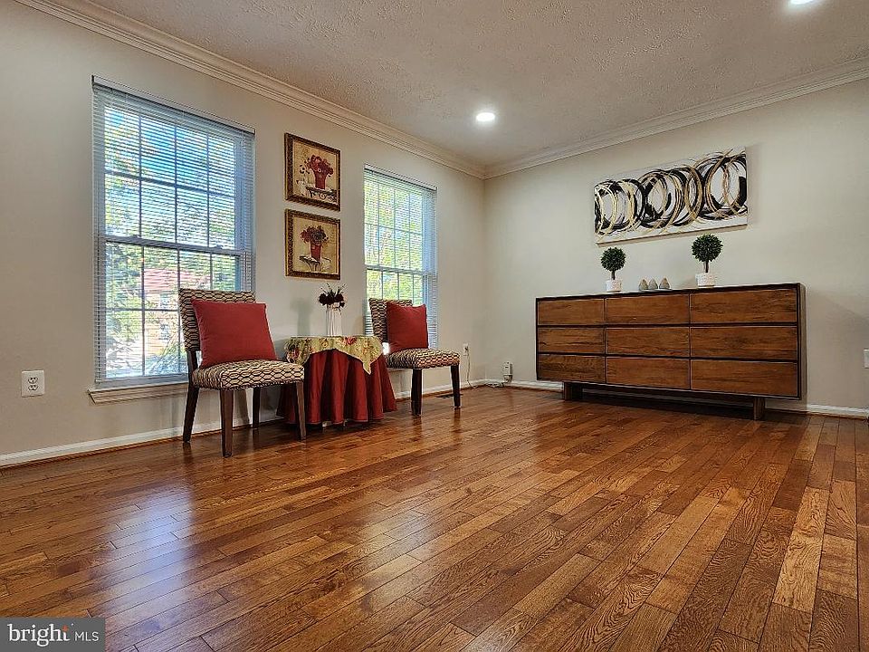 1st image of 13908 Bergenfield Dr
