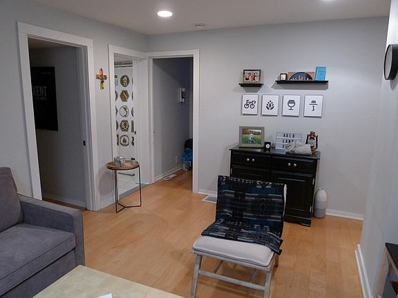 5th image of 2043 W 28th St