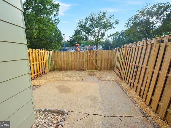 3rd image of 14751 Endsley Turn