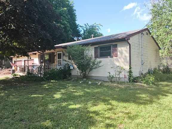 2nd image of 1043 Eugenia Dr