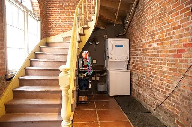 807 Bourbon St #8/2C — Photo 8
