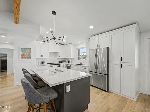 7725 E MCKINLEY Street, Scottsdale, AZ 85257