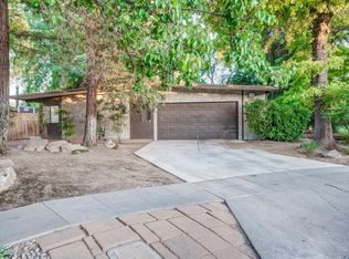 1225 W Tenaya Way, Fresno, CA
