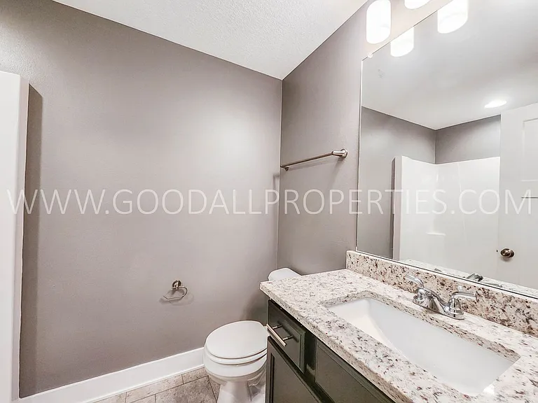 1306 Green Hills Dr — Photo 15