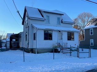 15 Mystic Ave, Wilmington, MA 01887