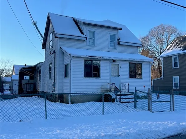 15 Mystic Ave, Wilmington, MA 01887
