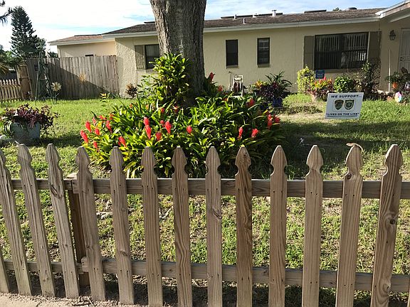 2nd image of 3405 Kirby Dr