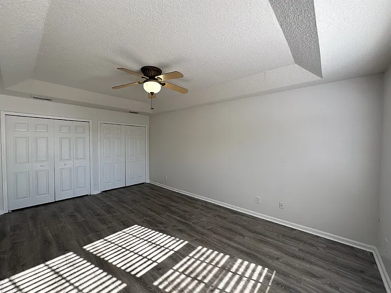 910 Luminary Cir — Photo 23