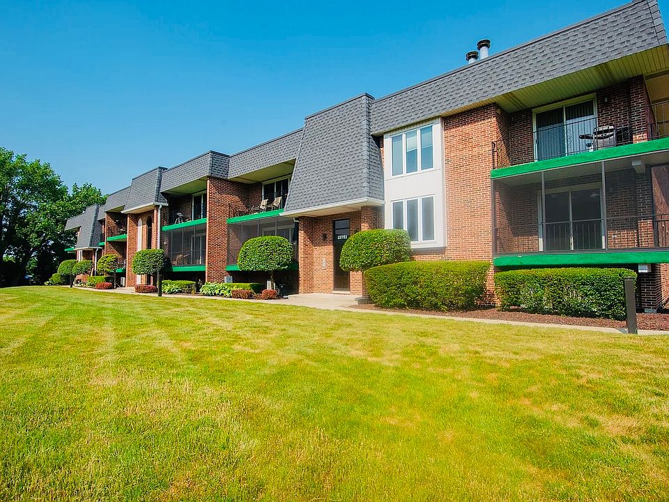 1st image of 15721 Old Orchard Ct Unit 2S