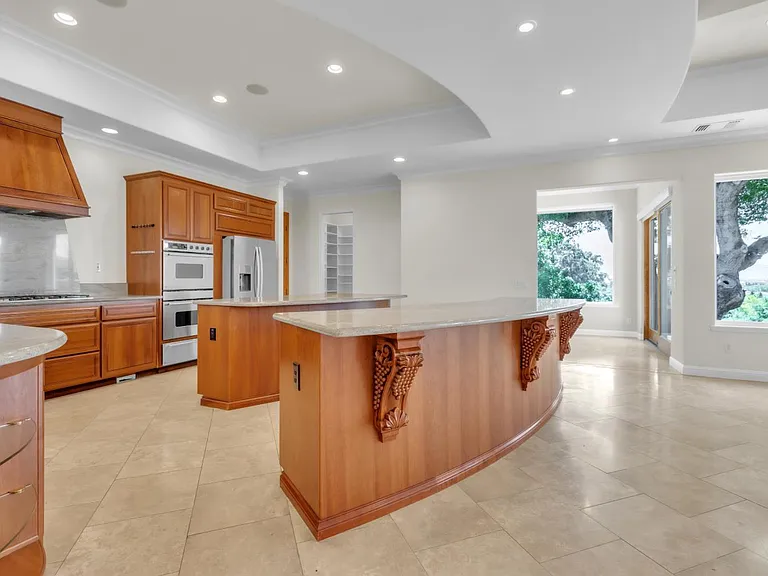 5237 Sunridge Dr — Photo 12