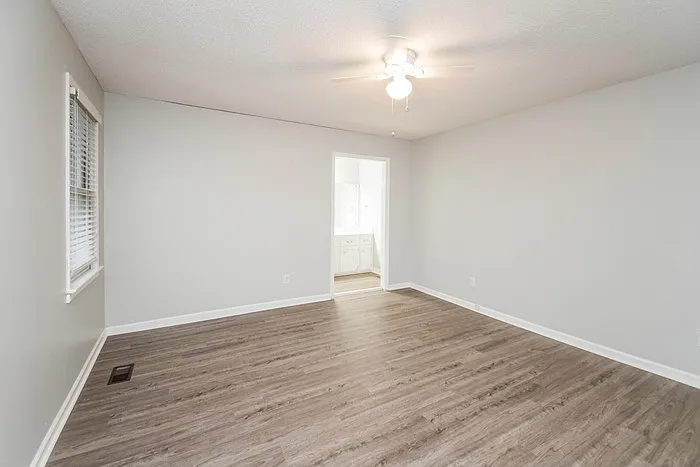 312 Bow Church Rd — Photo 6