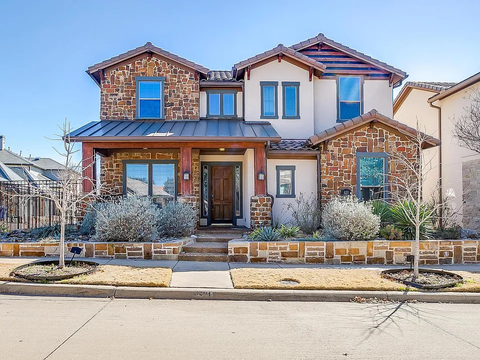 8201 Choctaw Ln