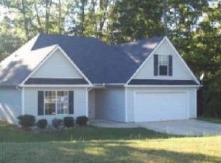 20 Hemlock Dr, Newnan, GA 30263