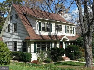 2200 Crest Rd, Baltimore, MD 21209