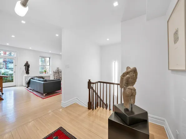 23 Park Avenue image 3 of 18