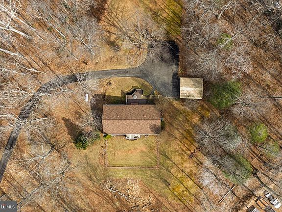 2nd image of 2130 Leon Rd