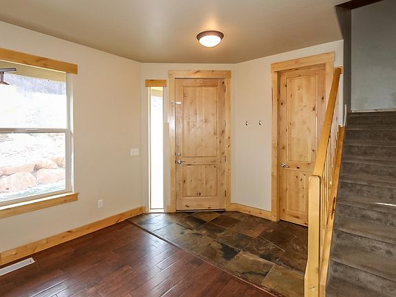 2nd image of 5429 Luge Ln