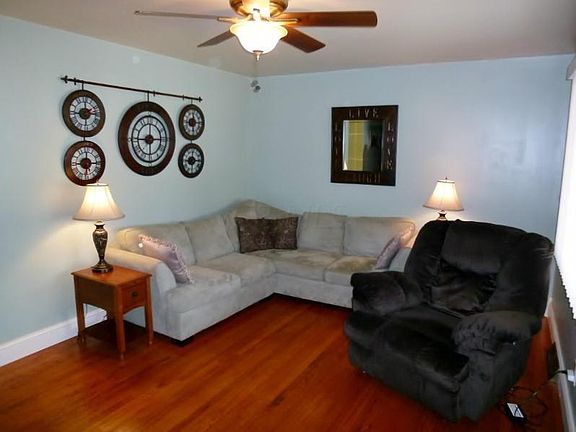 5th image of 5051 Fullerton Dr