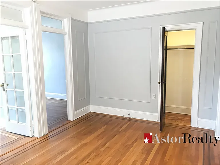 24-46 38th St #1R — Photo 13