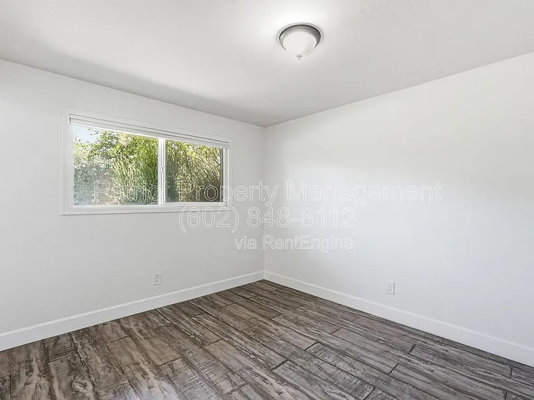 207 E El Caminito Dr — Photo 20