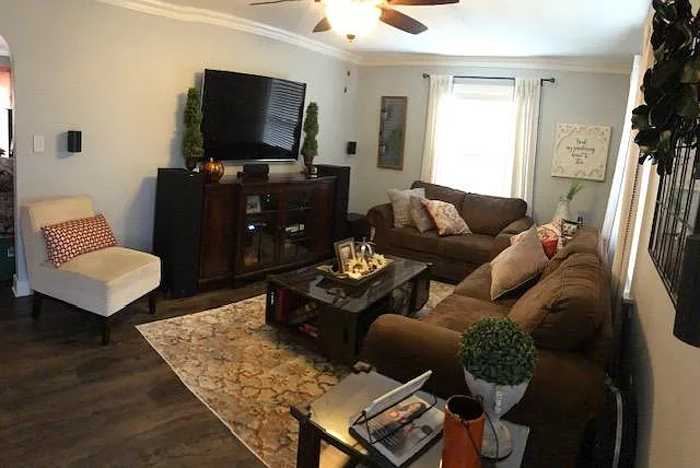 109 Franklin St — Photo 12
