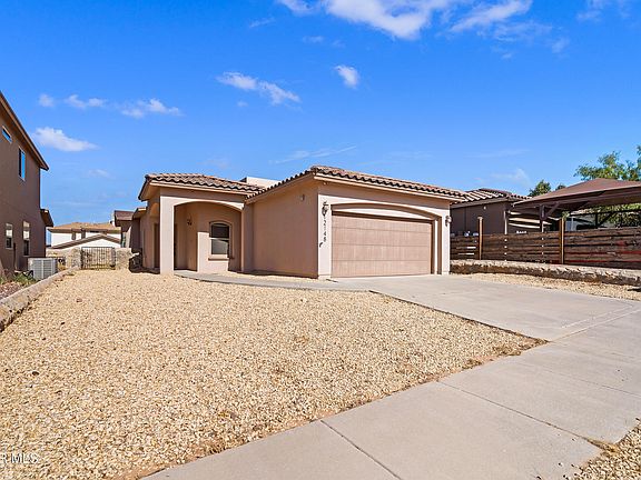 3rd image of 12148 Cherry Wood Ln