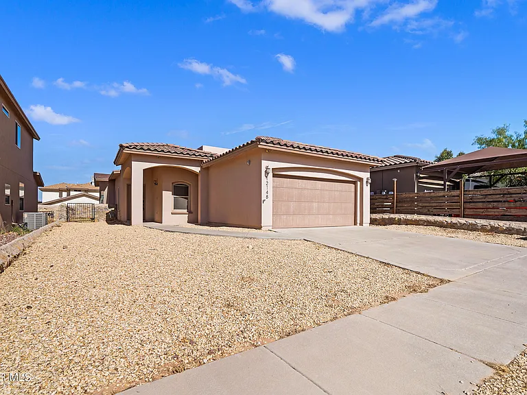 12148 Cherry Wood Ln — Photo 3
