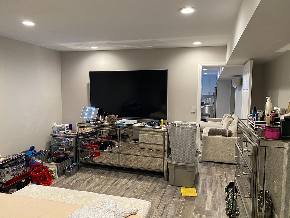 85 Joyce Rd, Plainview, NY 11803 Zillow