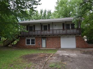 164 SE 431st Rd, Warrensburg, MO 64093