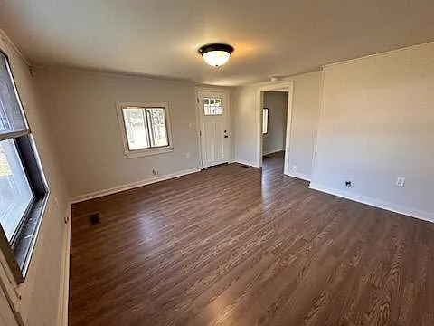 2765 Sunset Ave — Photo 7