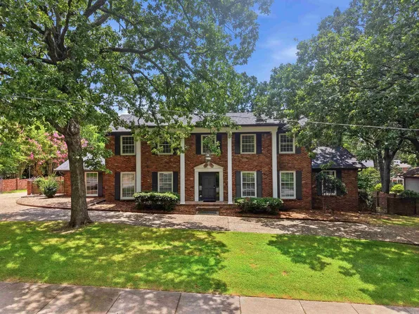 2916 Justin Matthews Dr, N Little Rock, AR 72116