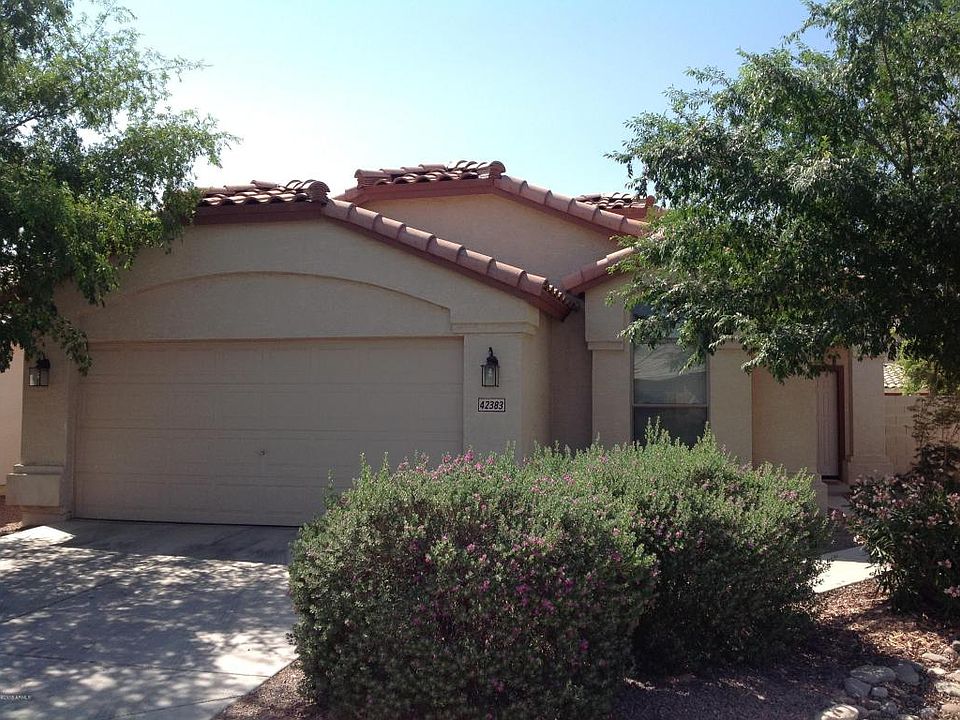 1st image of 42383 W Chambers Dr