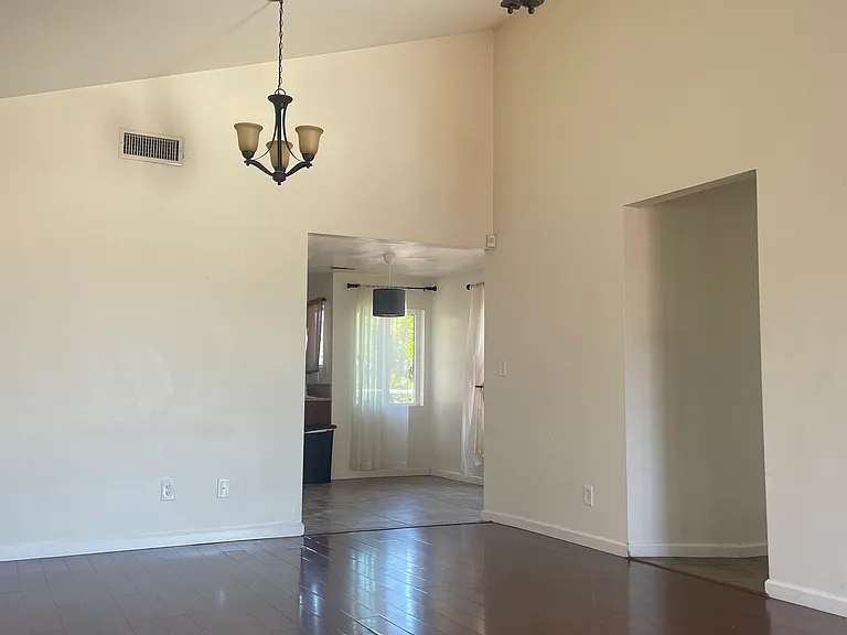 5138 Guava Ave — Photo 4