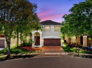 1572 Briar Oak Drive, Royal Palm Beach, FL 33411
