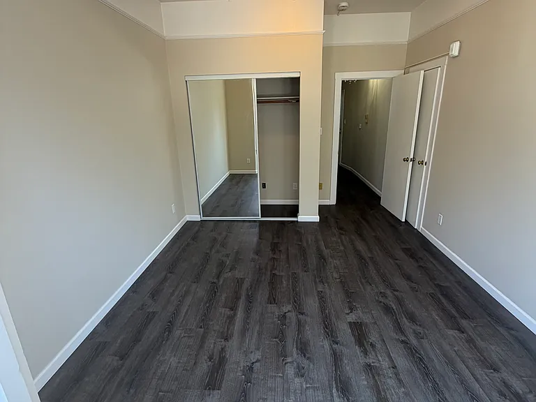 1040 Howard St #7 — Photo 3