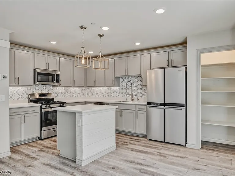 305 Quail Dove Ave — Photo 6