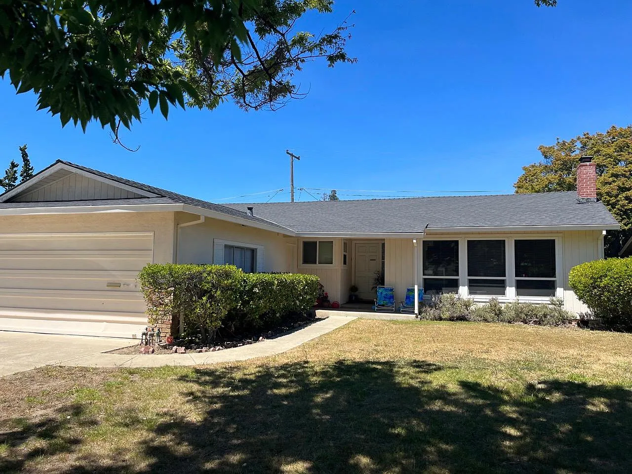 4665 Blue Ridge Dr photo 1