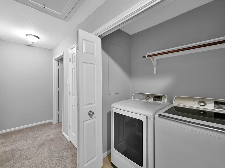 164 Binnacle Ct #B — Photo 17