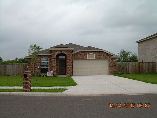 1st image of 439 Oregano St