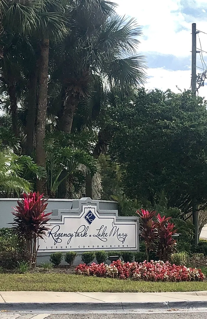 Move In Now-Water View! 2x2- Spacious 3rd Floor Condo With Tranquil Water Views From Balcony!! Ga... — Photo 2
