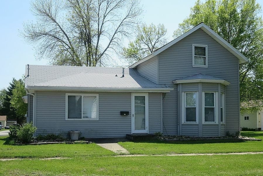 1st image of 807 Bishop Ave