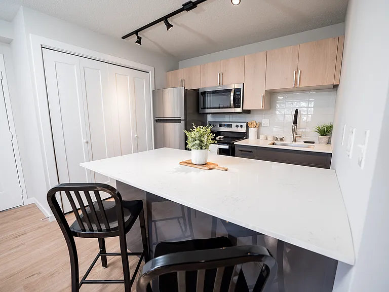 1004 W Main St #314 — Photo 9