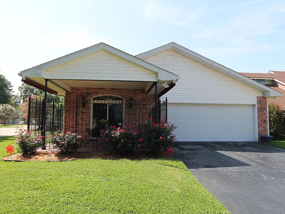 1st image of 20 Audubon Oaks Blvd