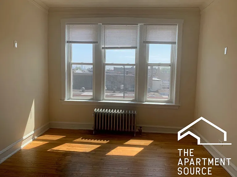 2208 S 57th Ct #10 — Photo 4