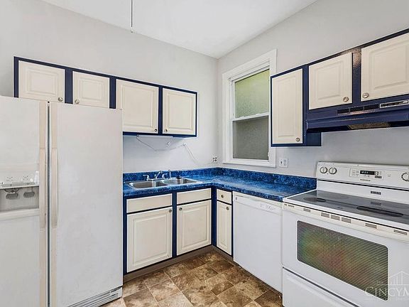 3rd image of 4368 Eastern Ave