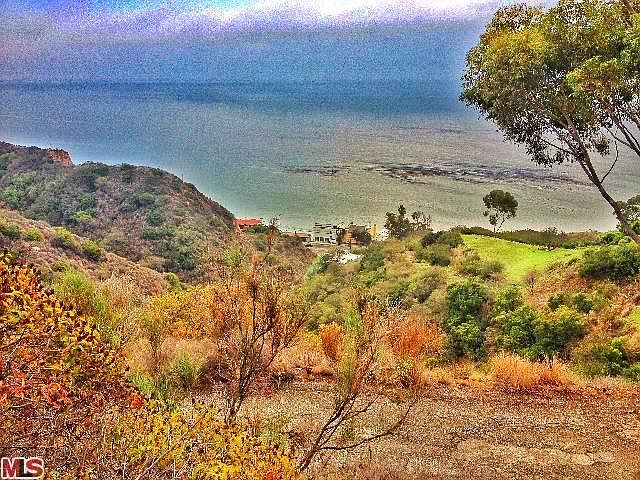 1st image of 21027 Pacific Coast Hwy