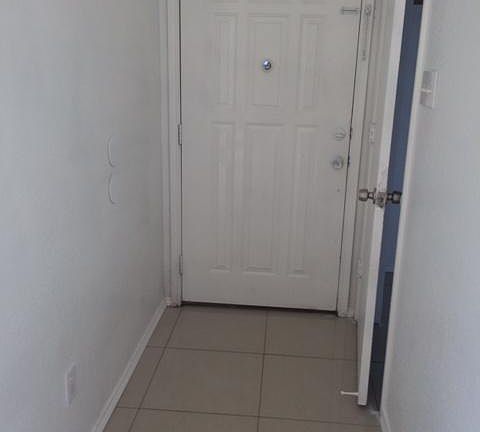 2nd image of 1133 Sandalwood Dr