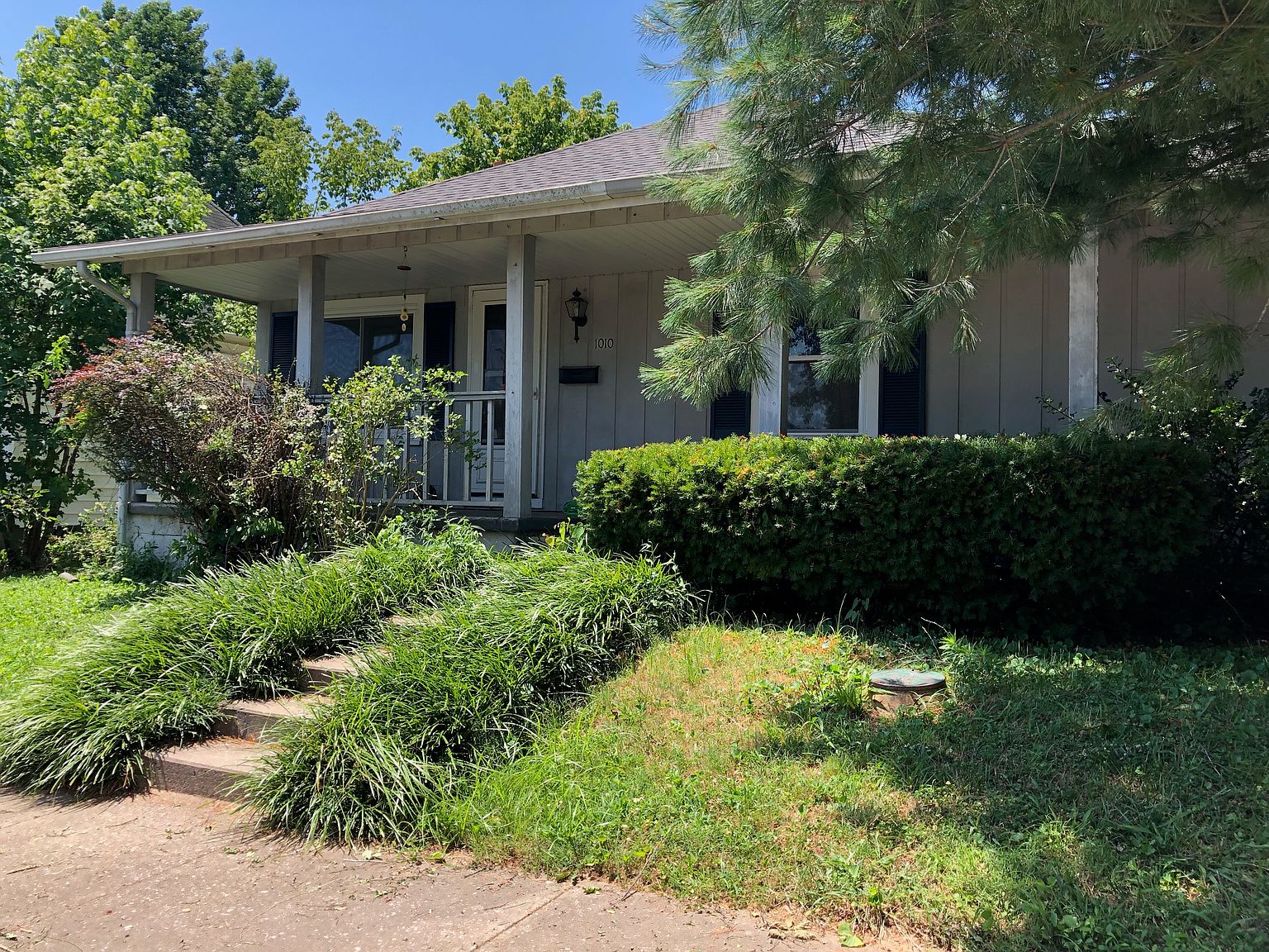 1010 Gent Ave, Johnston City, IL 62951 Zillow