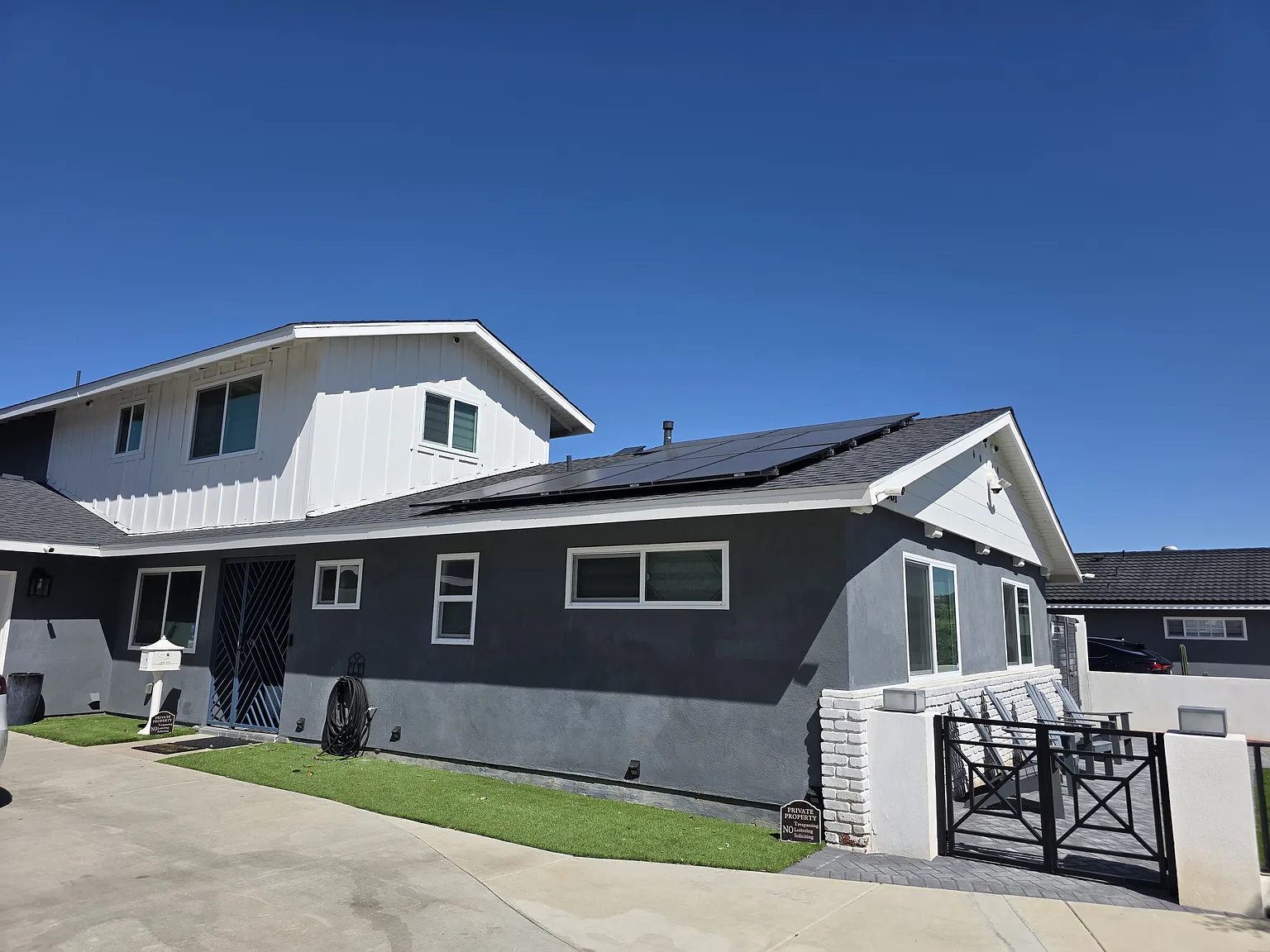 5 bed, 2097 sqft, $8,400 — Photo 2