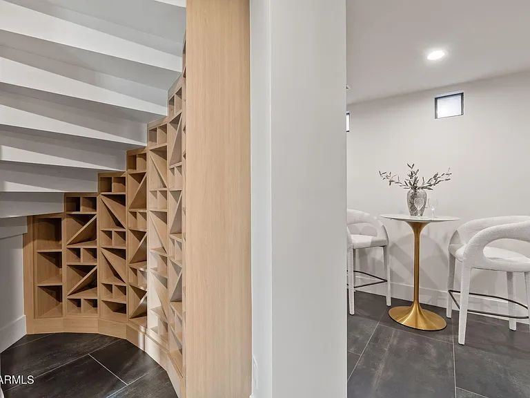 3135 E Palo Verde Dr — Photo 20